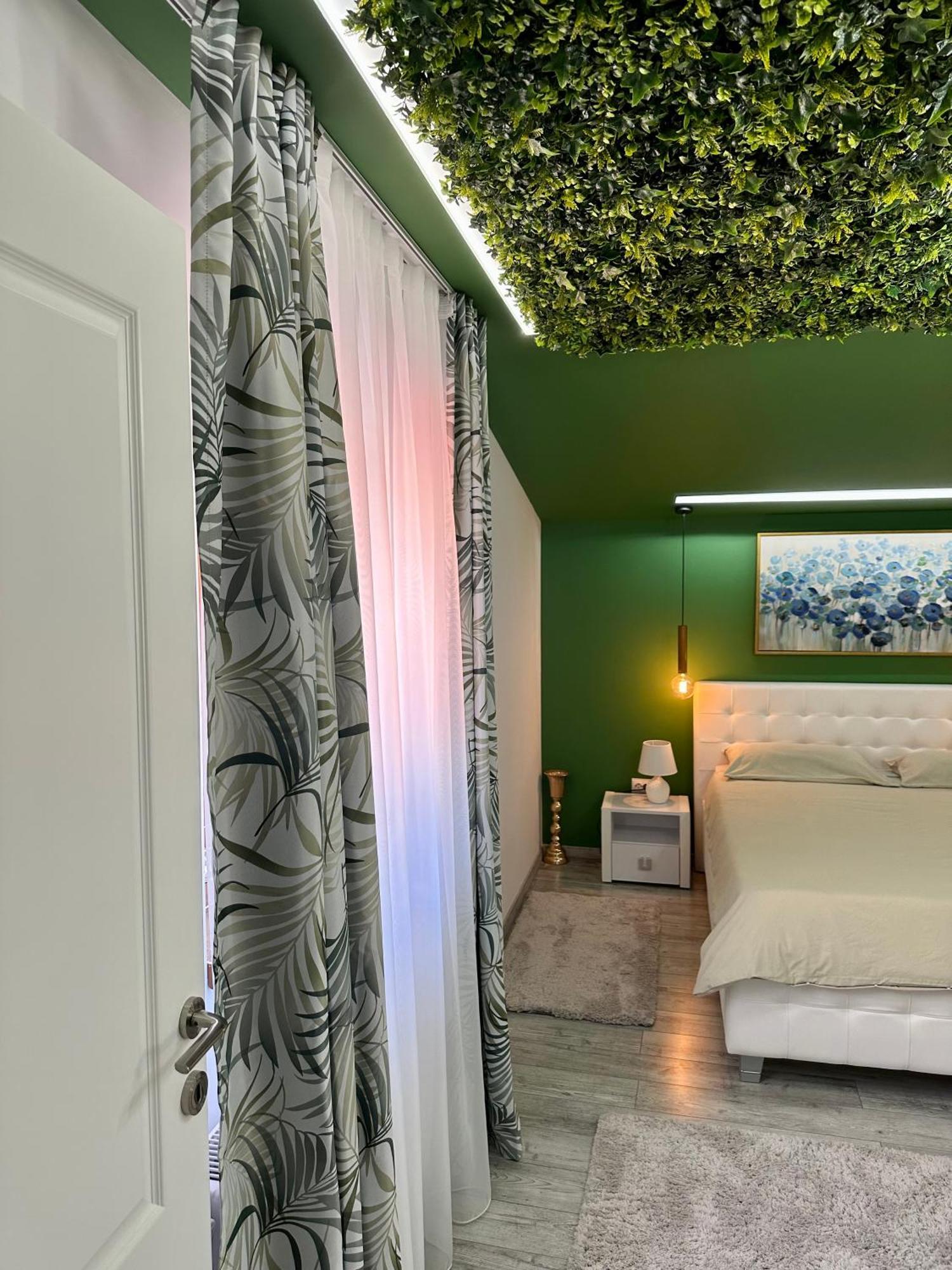 Deyinn Guest House Centrum Turda Ngoại thất bức ảnh