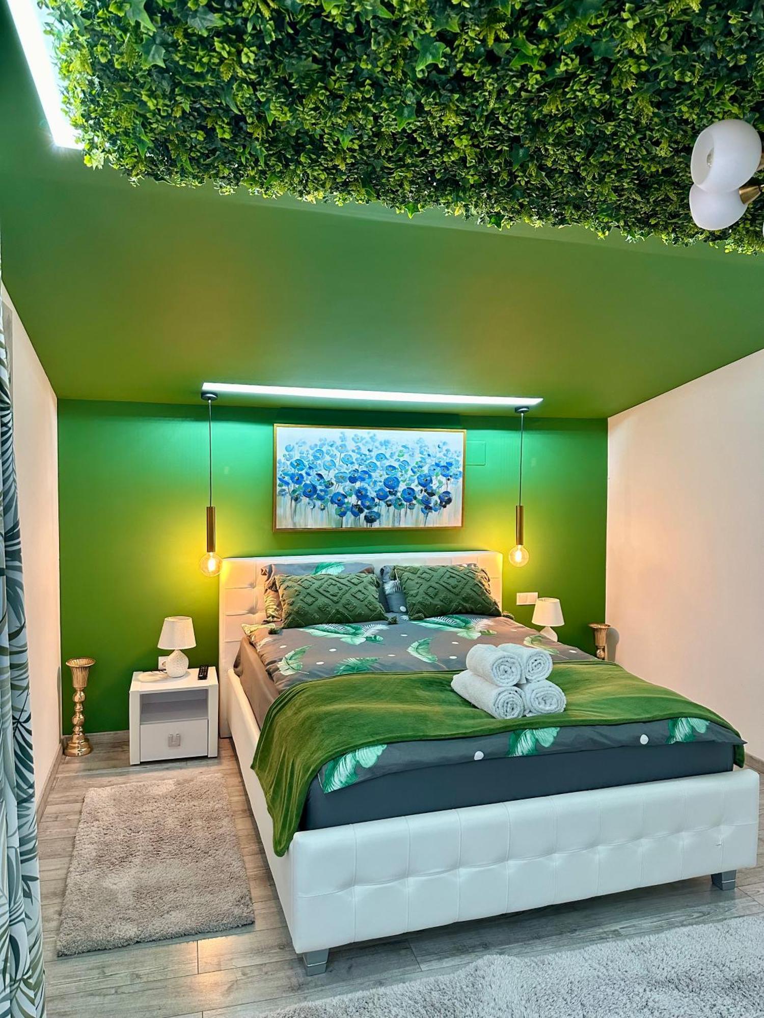 Deyinn Guest House Centrum Turda Ngoại thất bức ảnh