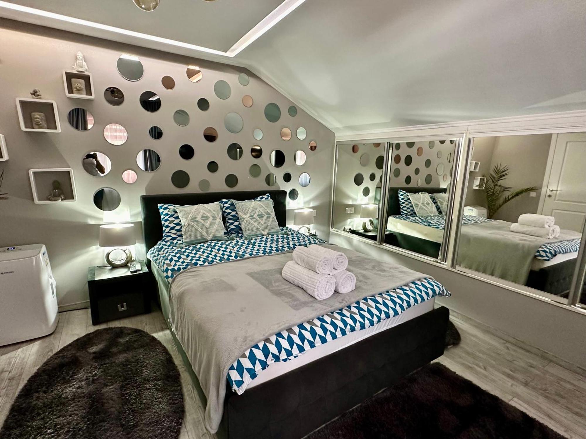 Deyinn Guest House Centrum Turda Ngoại thất bức ảnh