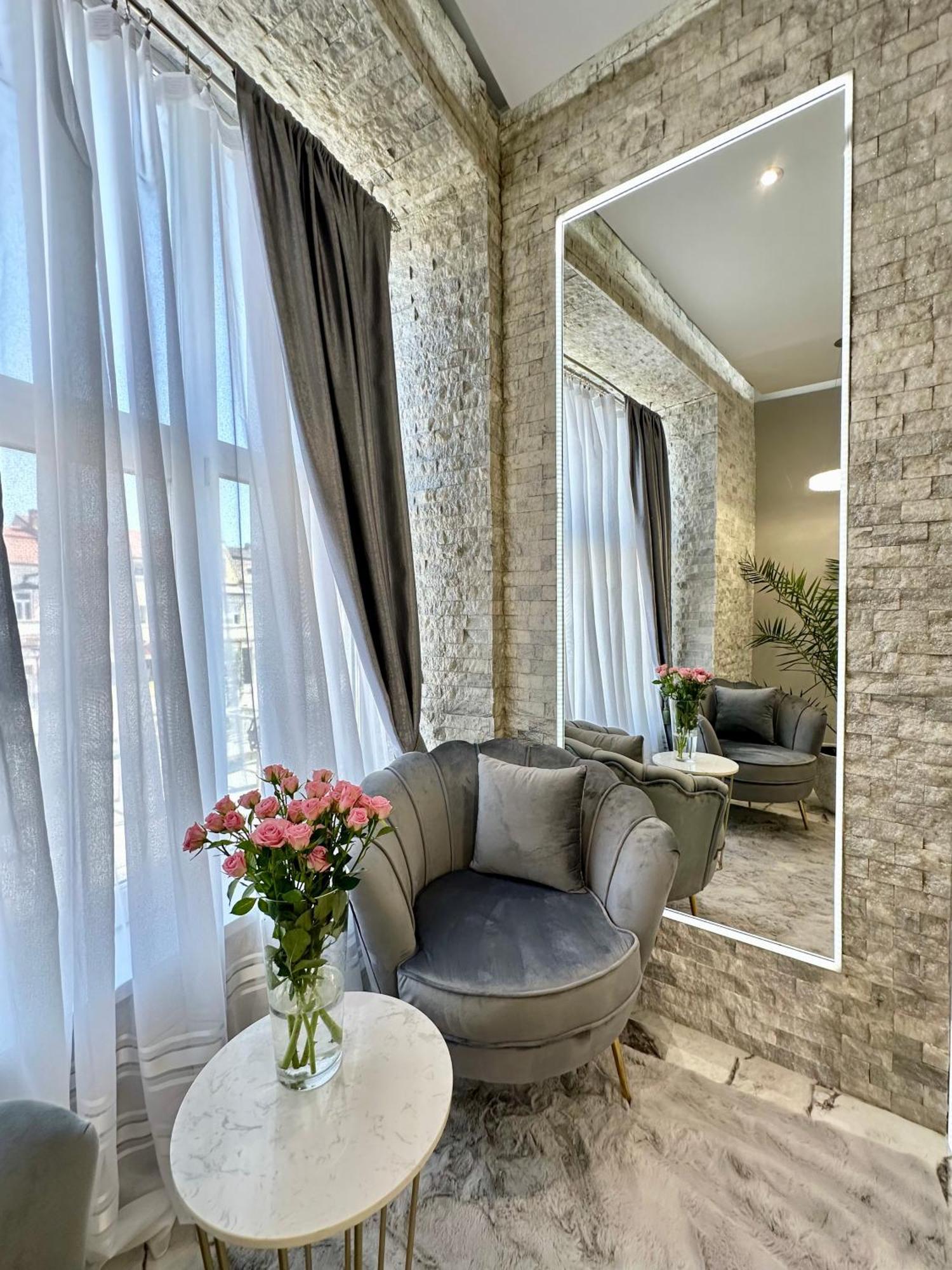 Deyinn Guest House Centrum Turda Ngoại thất bức ảnh